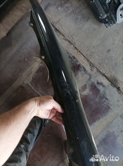 Крыло переднее правое mercedes w220