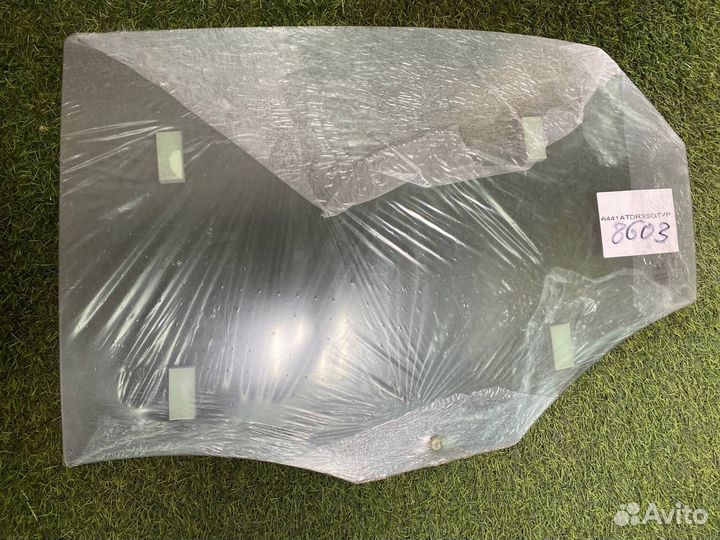 Стекло дверное заднее левое Volkswagen Polo Sedan