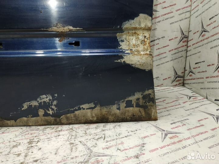 Дверь w202 Mercedes передняя лев (с дефектами) в с