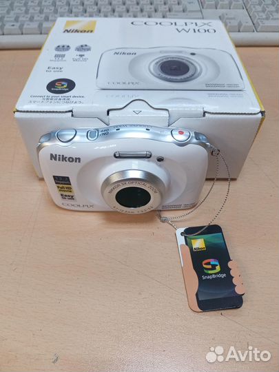 Фотоаппарат Nikon Coolpix W100 водонепроницаемый