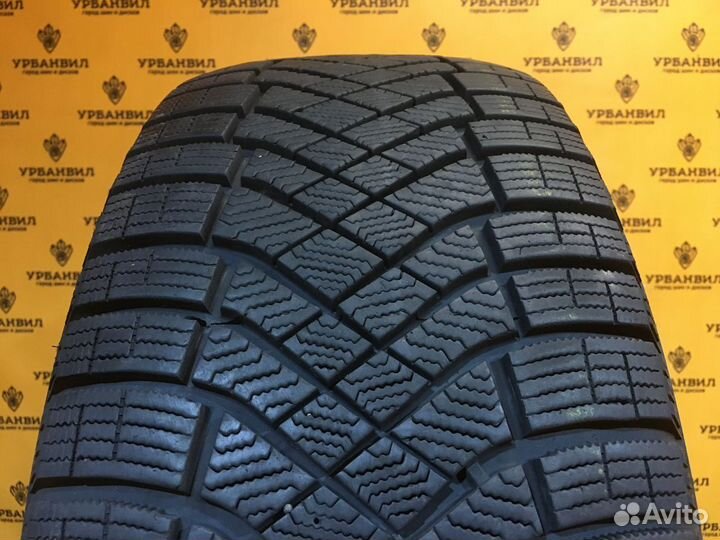 Pirelli Winter Carving 245/50 R18 100H