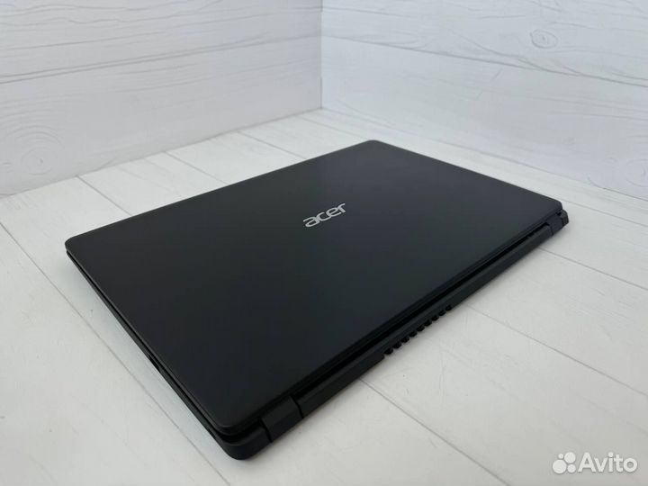 Тонкий Acer Core i3 10110U/SSD 256Gb/12Gb/15.6