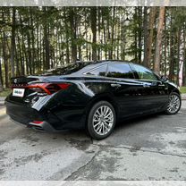 Toyota Avalon 2.5 CVT, 2023, 14 500 км, с пробегом, цена 4 500 000 руб.