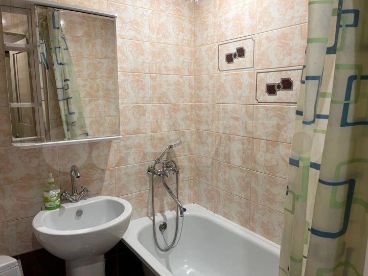 2-к. квартира, 42 м², 4/5 эт.