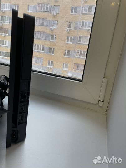 Sony playstation 4 slim + 52 игры