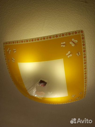 Комплект светильник потолочный и бра детские