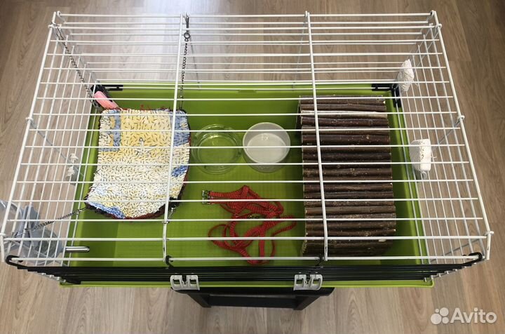 Клетка для грызунов, хомяков, свинок и корм