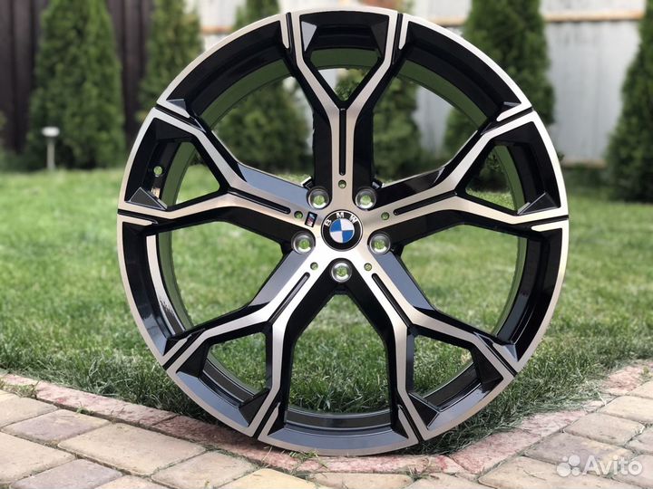 Диски BMW X5 X6 741 стиль кузов G05 G06