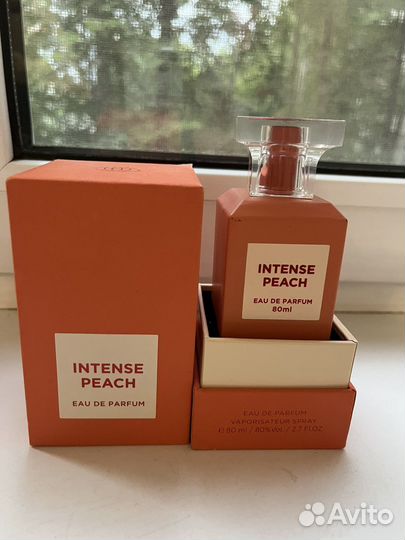 Intense peach парфюм