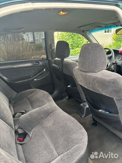 Honda Civic 1.5 AT, 1998, 266 000 км
