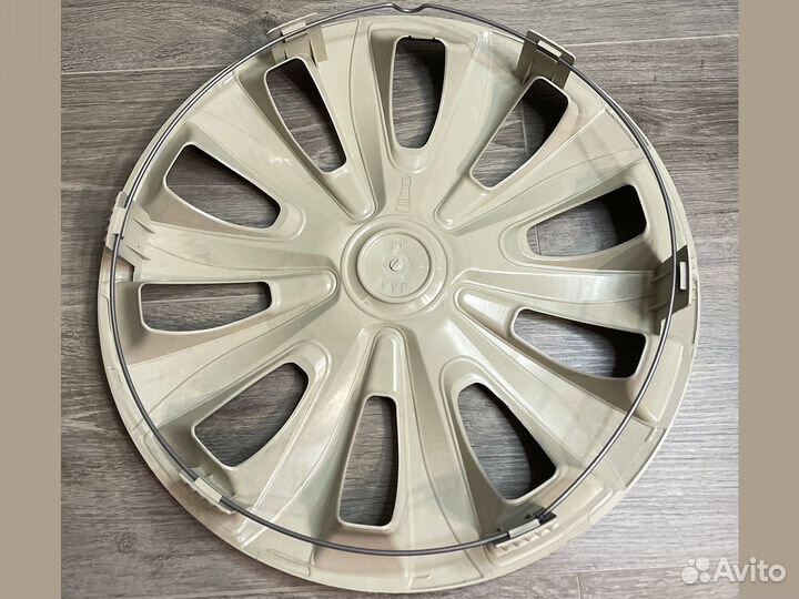 Колпаки на колеса r 16 новые 4штуки