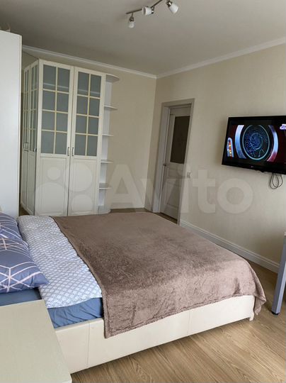 2-к. квартира, 48 м², 9/15 эт.