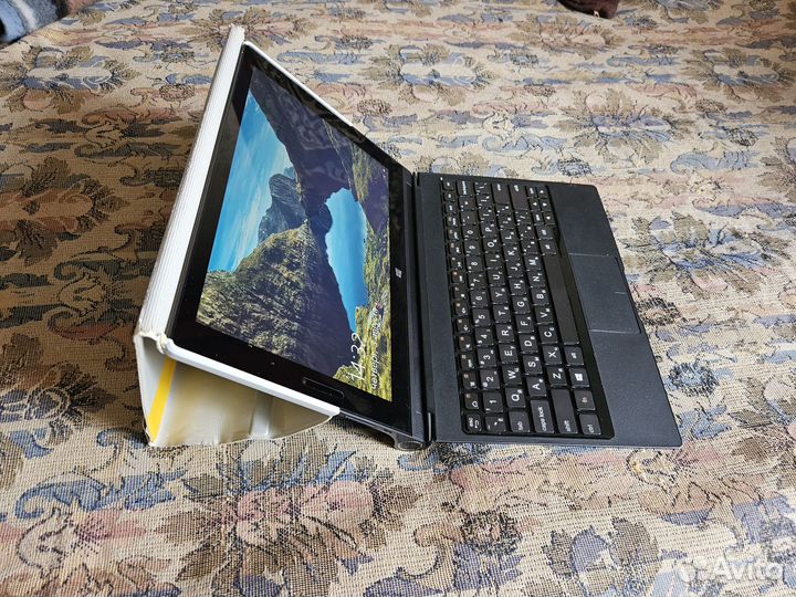 Lenovo yoga Tablet 2-1051L