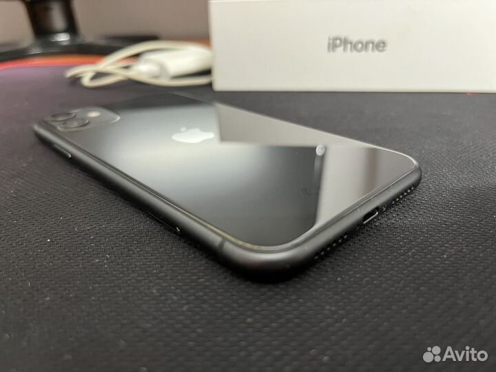 iPhone 11, 128 ГБ
