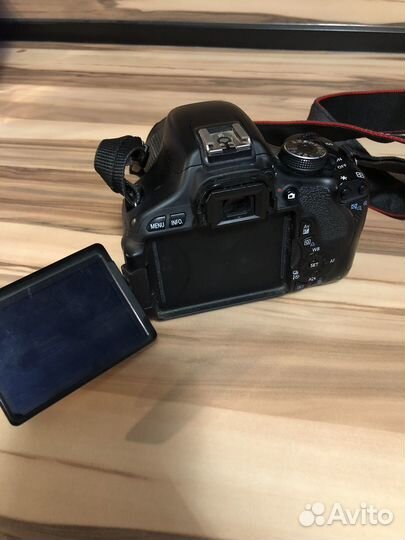 Зеркальный фотоаппарат canon 600d