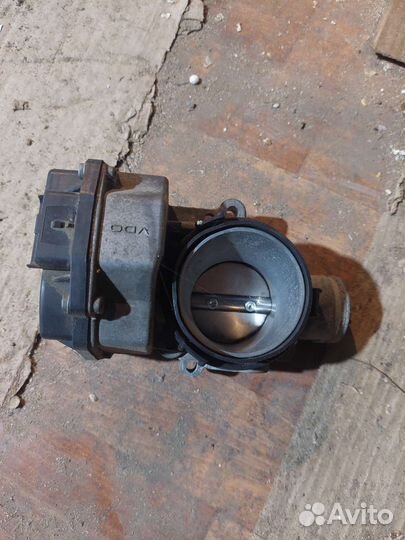 Дроссельная заслонка