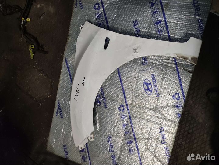 Переднее левое крыло Hyundai i30 2017 года