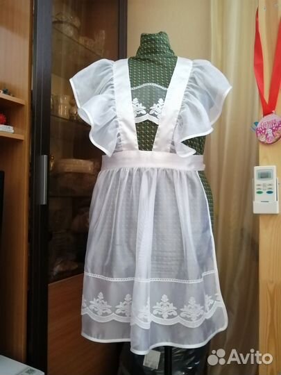 Фартук белый