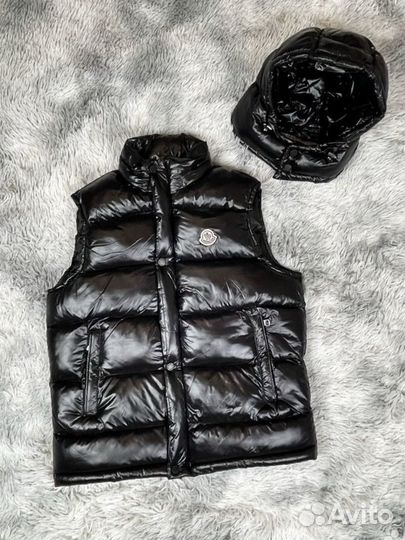 Жилетка Moncler матовая