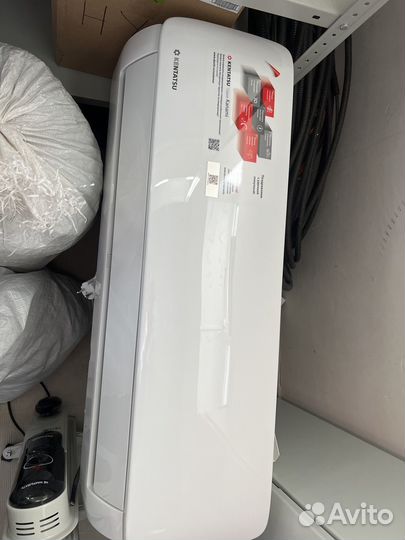 Продается офисная мебель и оргтехника