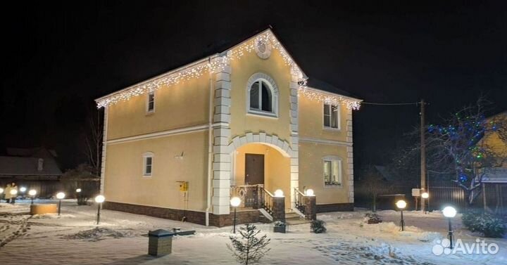 Украшение домов гирляндами