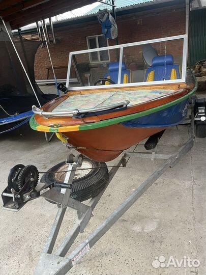 Лодка мотор и прицеп