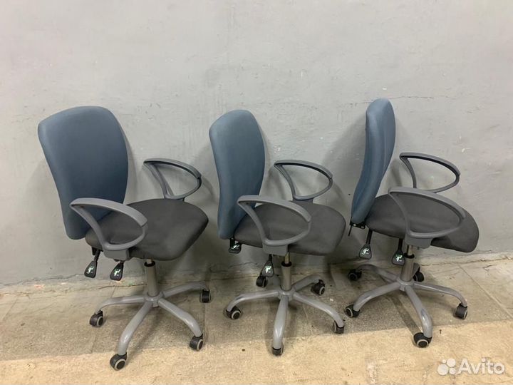 Компьютерное кресло