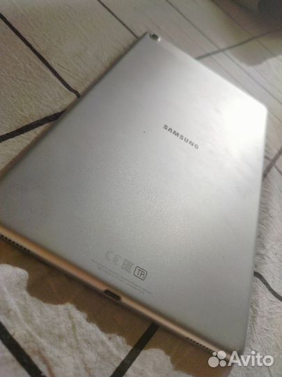 Планшет samsung galaxy tab A sm-T515 2/32гб