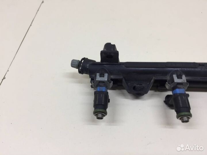 Рейка топливная рампа Volkswagen Polo MK5 2011-202