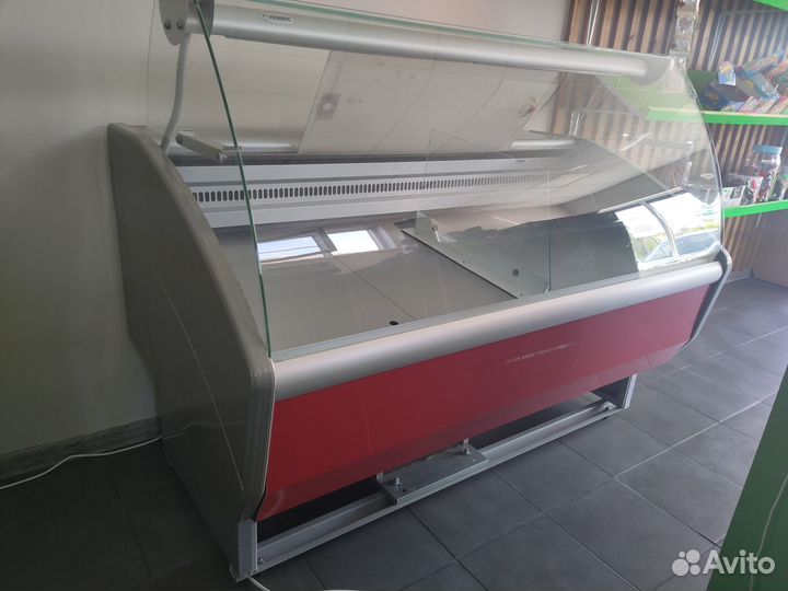 Холодильная витрина б/у