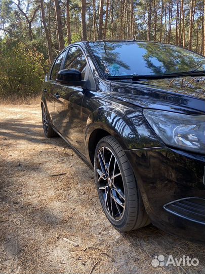 Ford Focus 1.8 МТ, 2008, 245 812 км