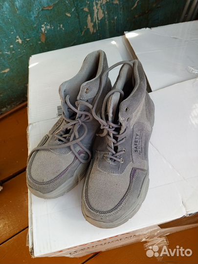 Стоимость за 3 пары кеды и кроссовки мужские