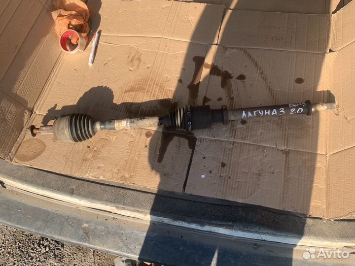 Привод правый laguna 3 2,0 бензин