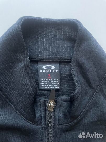 Oakley 1/3 zip