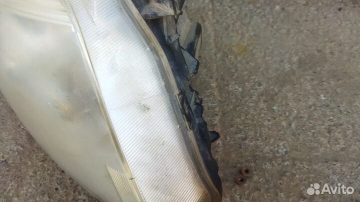 Фара правая Mitsubishi Outlander CU