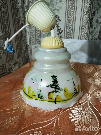 Люстра с плафонами