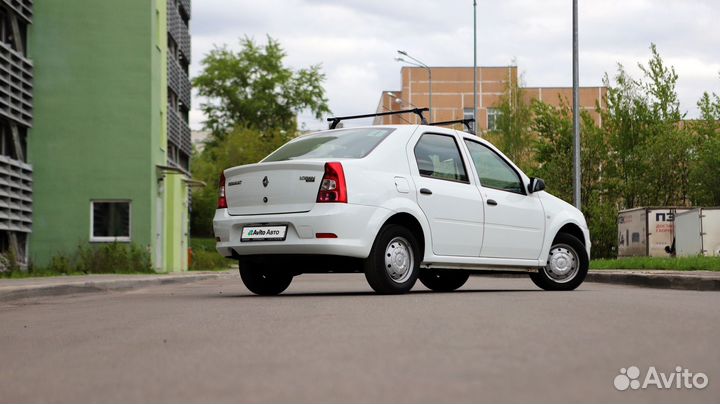 Renault Logan 1.6 AT, 2015, 76 698 км