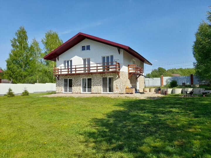 Дом 234 м² на участке 17 сот.