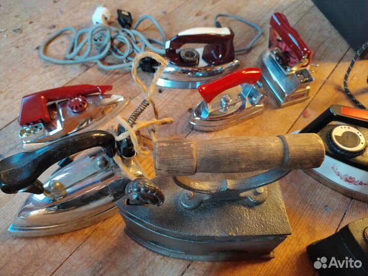 Старинные утюги