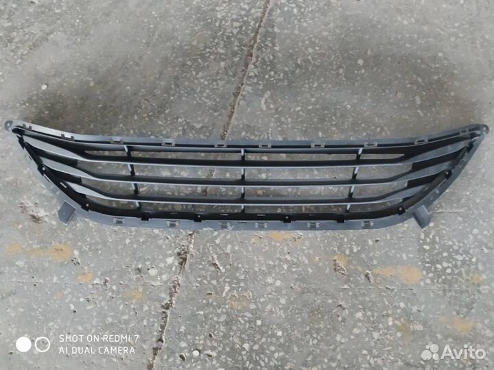 Решётка в бампер Хендай Элантра 10-14 г.в