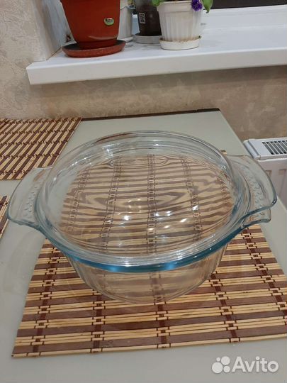 Кастрюля стеклянная