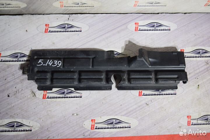 Крепление радиатора c Toyota Caldina ZZT241W 1ZZ-F