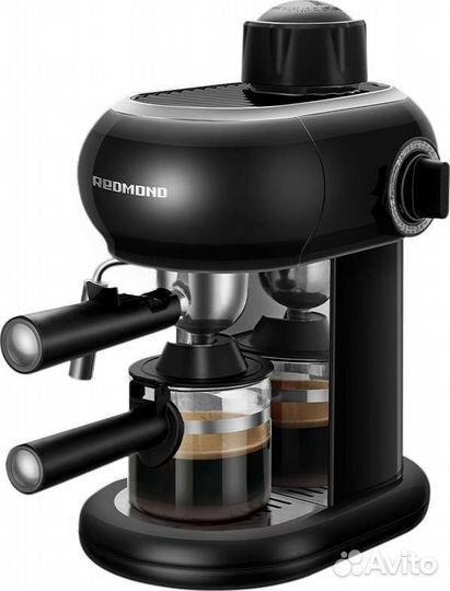 Кофеварка новая рожковая Redmond RCM-1521, черная