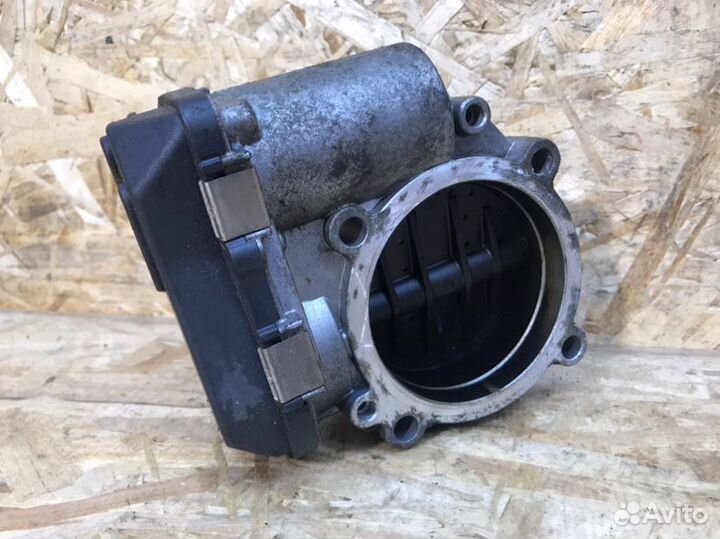 Дроссельная заслонка Audi A5 8T3 3.2 2009