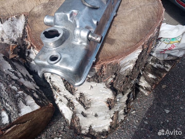 Клапанная крышка ваз2108-10