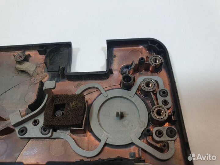 Топкейс emachines e732zg, мелкий дефект