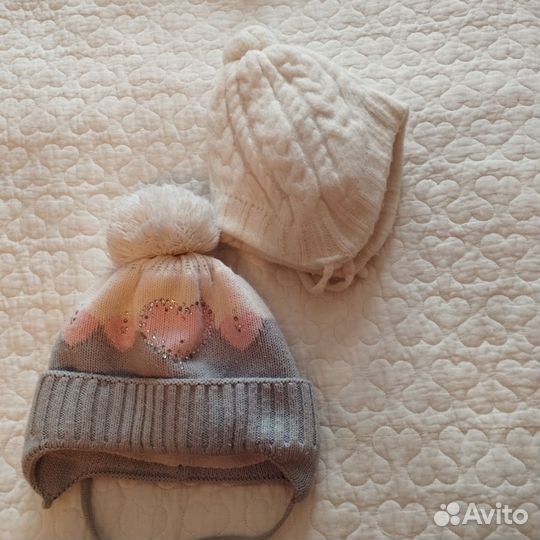 Шапочки 50-52 зима-деми-лето