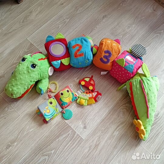 Развивающие игрушки для малышей