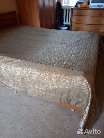 Покрывало на кровать