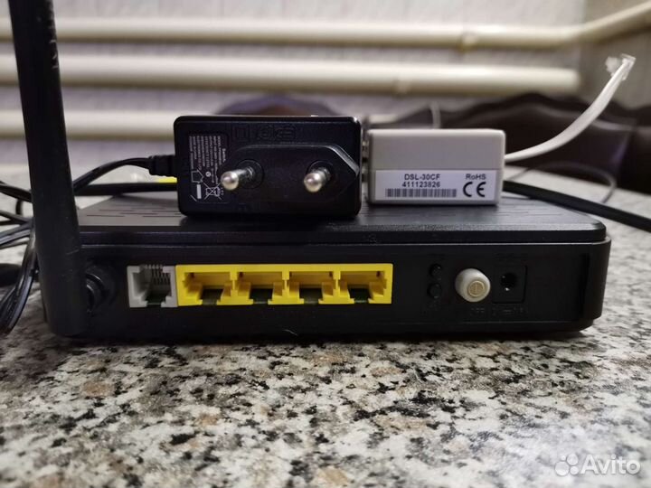 Wi-Fi роутер D-Link DSL-2640U